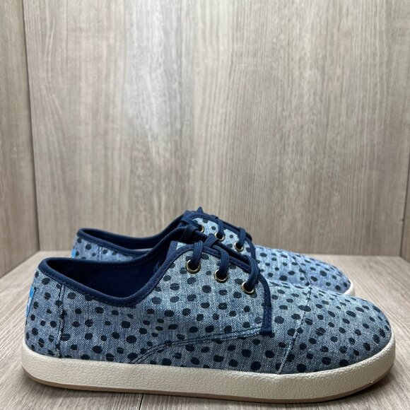 Toms Paseo Sneakers Youth Sz 6 Lace Up Flat Cornflower Slub Chambray Broken Dots - Picture 1 of 11